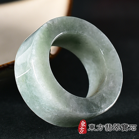 翡翠戒指，玉戒，尾戒商品NT元，介紹，商品介紹實圖
