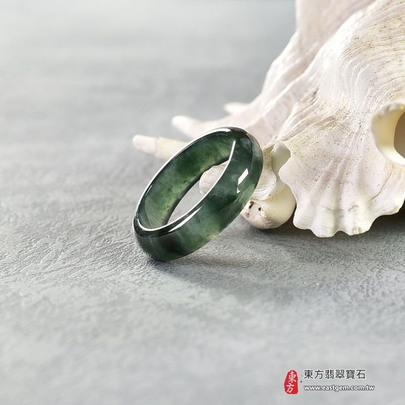 翡翠戒指，玉戒，尾戒商品NT元，介紹，商品介紹實圖