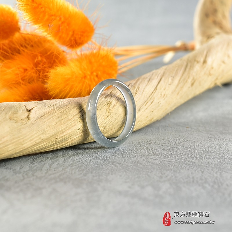 翡翠戒指，玉戒，尾戒商品NT元，介紹，商品介紹實圖
