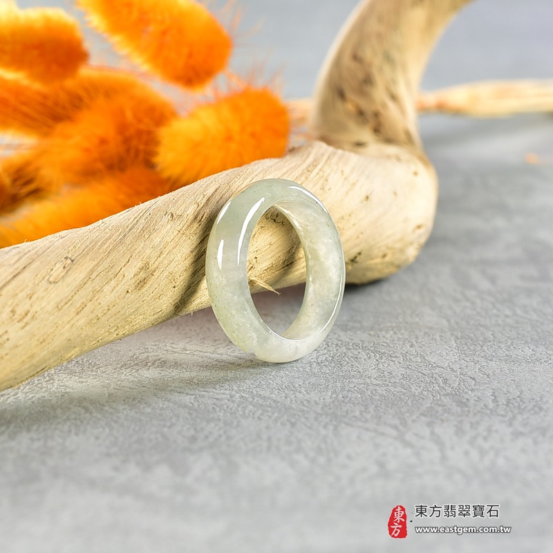 翡翠戒指，玉戒，尾戒商品NT元，介紹，商品介紹實圖