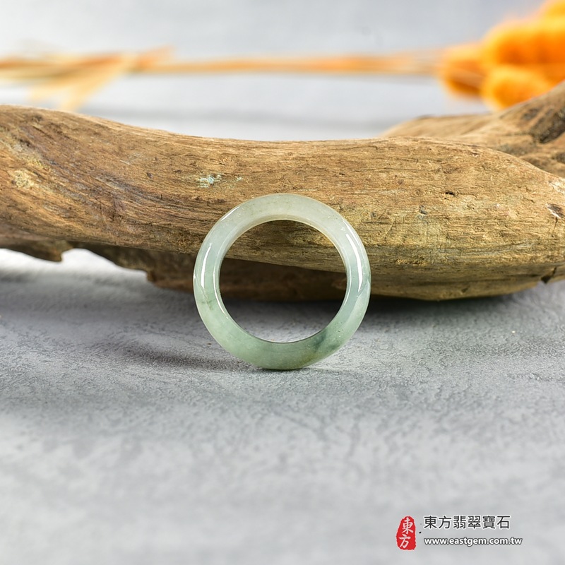 翡翠戒指，玉戒，尾戒商品NT元，介紹，商品介紹實圖