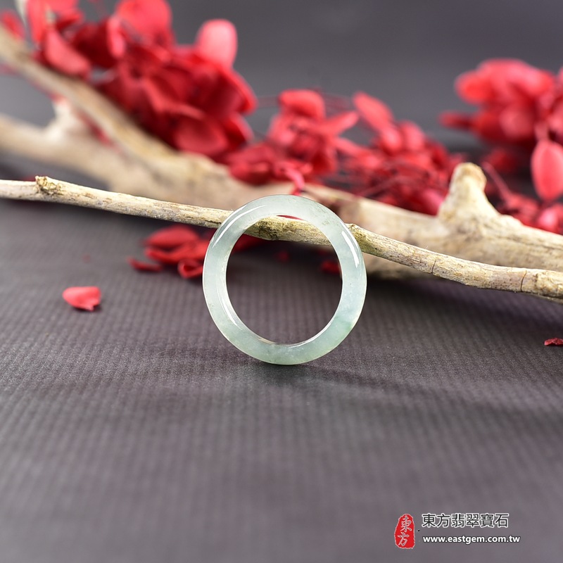 翡翠戒指，玉戒，尾戒商品NT元，介紹，商品介紹實圖