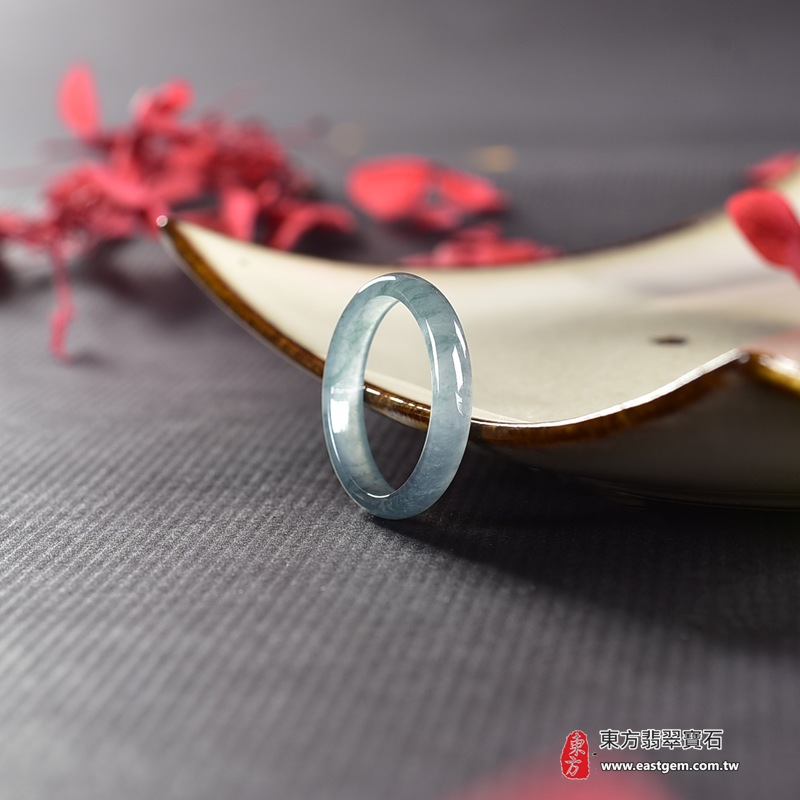 翡翠戒指，玉戒，尾戒商品NT元，介紹，商品介紹實圖