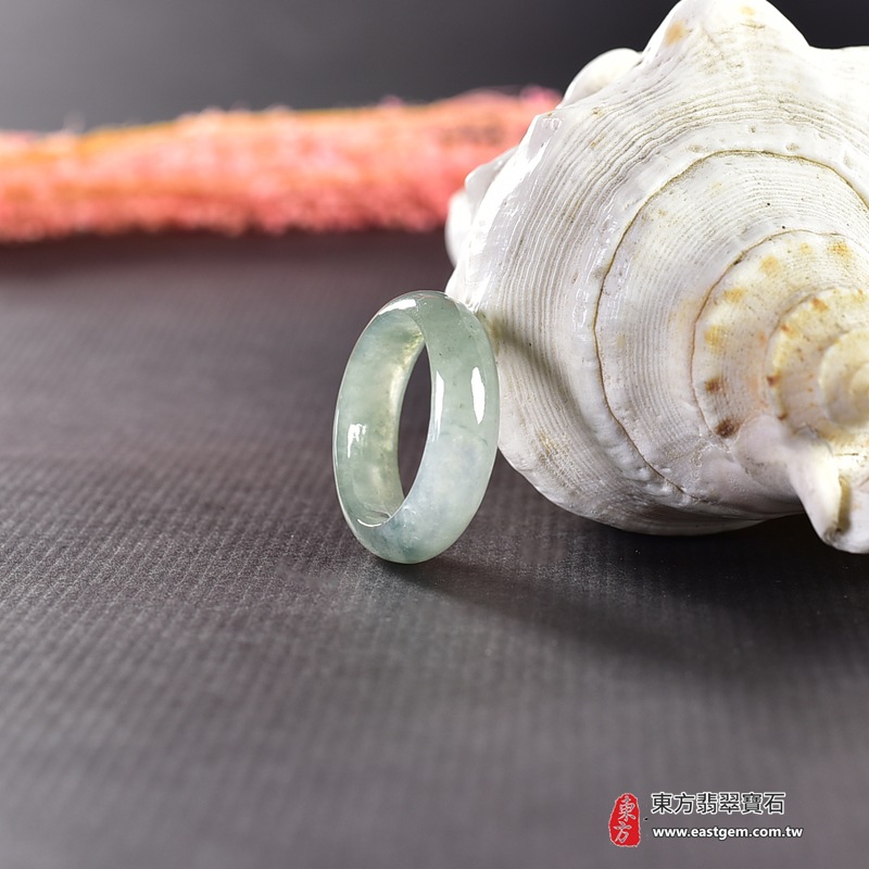 翡翠戒指，玉戒，尾戒商品NT元，介紹，商品介紹實圖