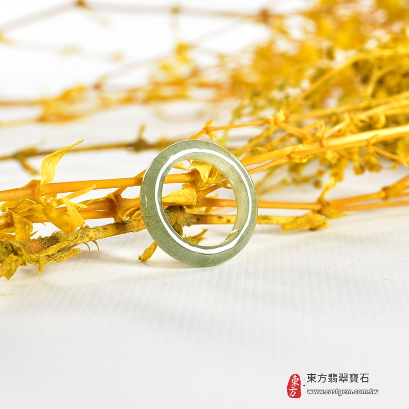 翡翠戒指，玉戒，尾戒商品NT元，介紹，商品介紹實圖