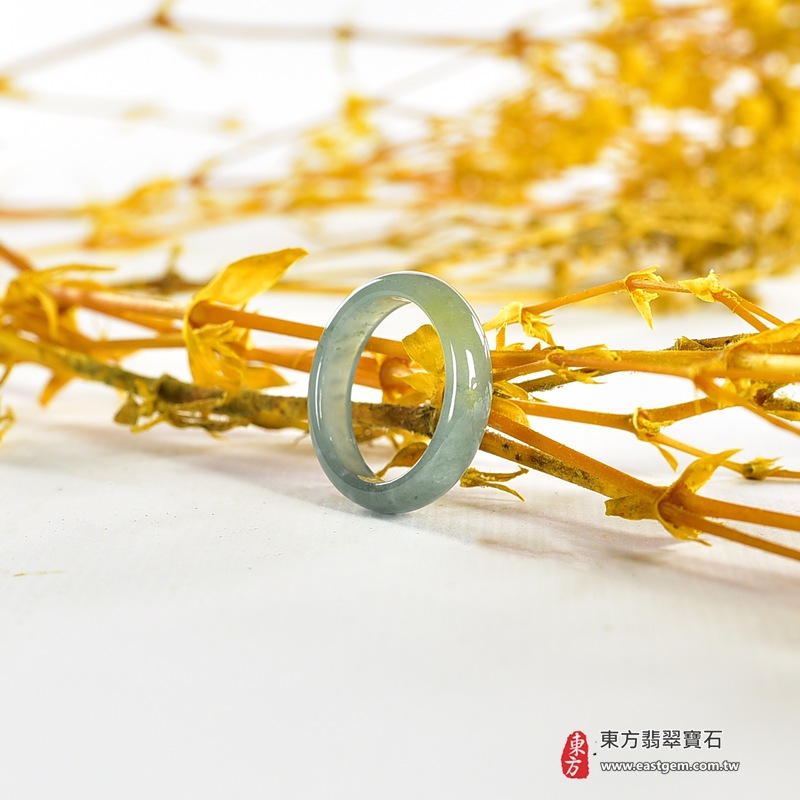 翡翠戒指，玉戒，尾戒商品NT元，介紹，商品介紹實圖