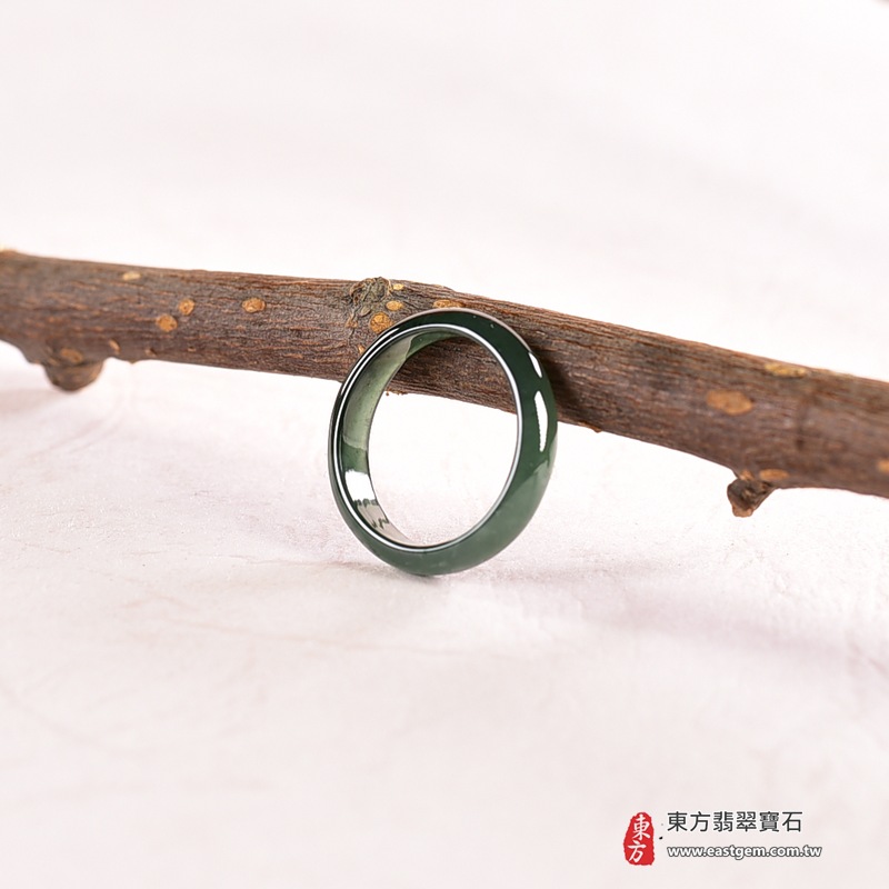 翡翠戒指，玉戒，尾戒商品NT元，介紹，商品介紹實圖