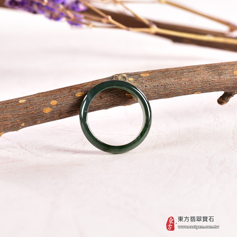 翡翠戒指，玉戒，尾戒商品NT元，介紹，商品介紹實圖