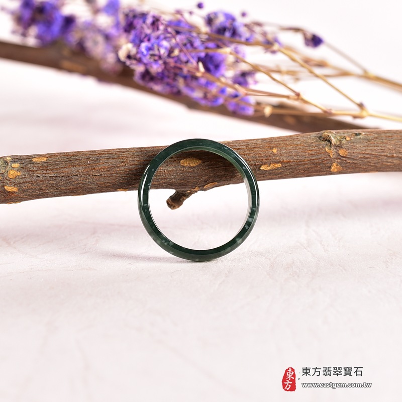 翡翠戒指，玉戒，尾戒商品NT元，介紹，商品介紹實圖