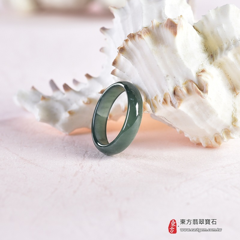 翡翠戒指，玉戒，尾戒商品NT元，介紹，商品介紹實圖