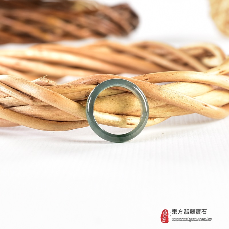 編號：RNG1080翡翠戒指，玉戒，尾戒商品實照