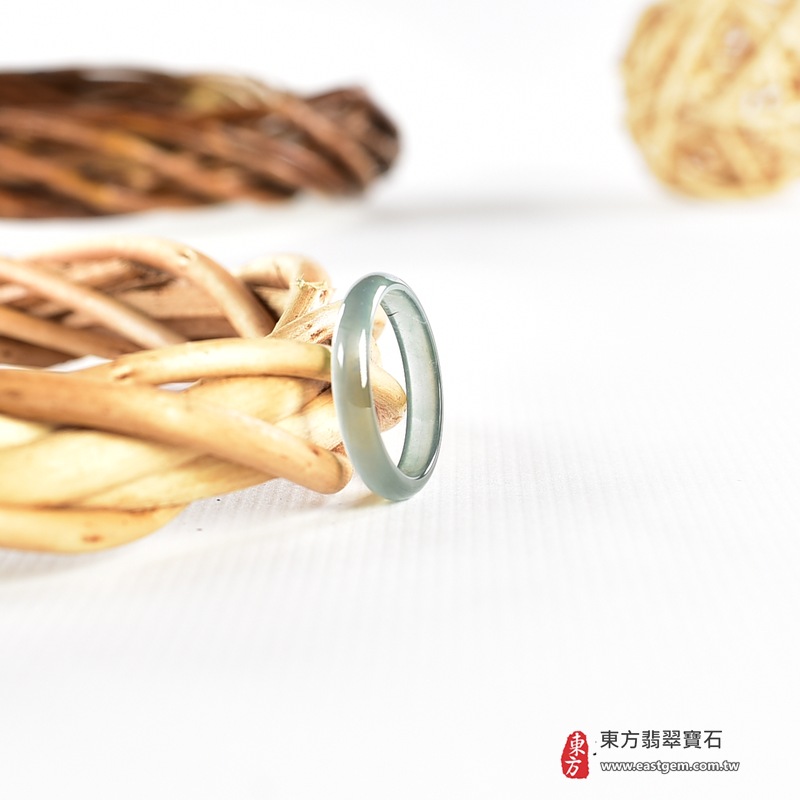 編號：RNG1082翡翠戒指，玉戒，尾戒商品實照