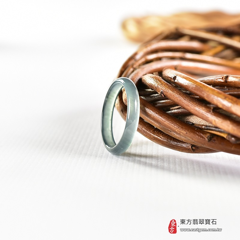 編號：RNG1089翡翠戒指，玉戒，尾戒商品實照