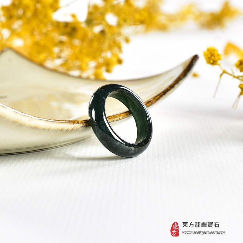 編號：RNG1101翡翠戒指，玉戒，尾戒商品實照