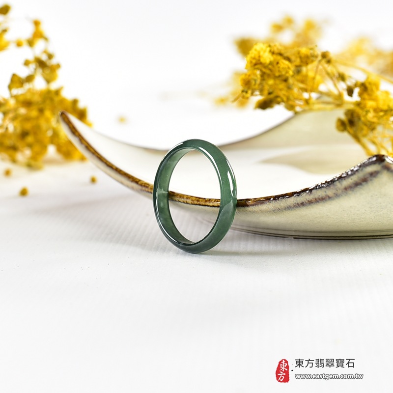 編號：RNG1105翡翠戒指，玉戒，尾戒商品實照