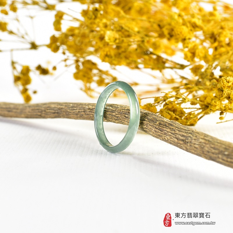 編號：RNG1107翡翠戒指，玉戒，尾戒商品實照