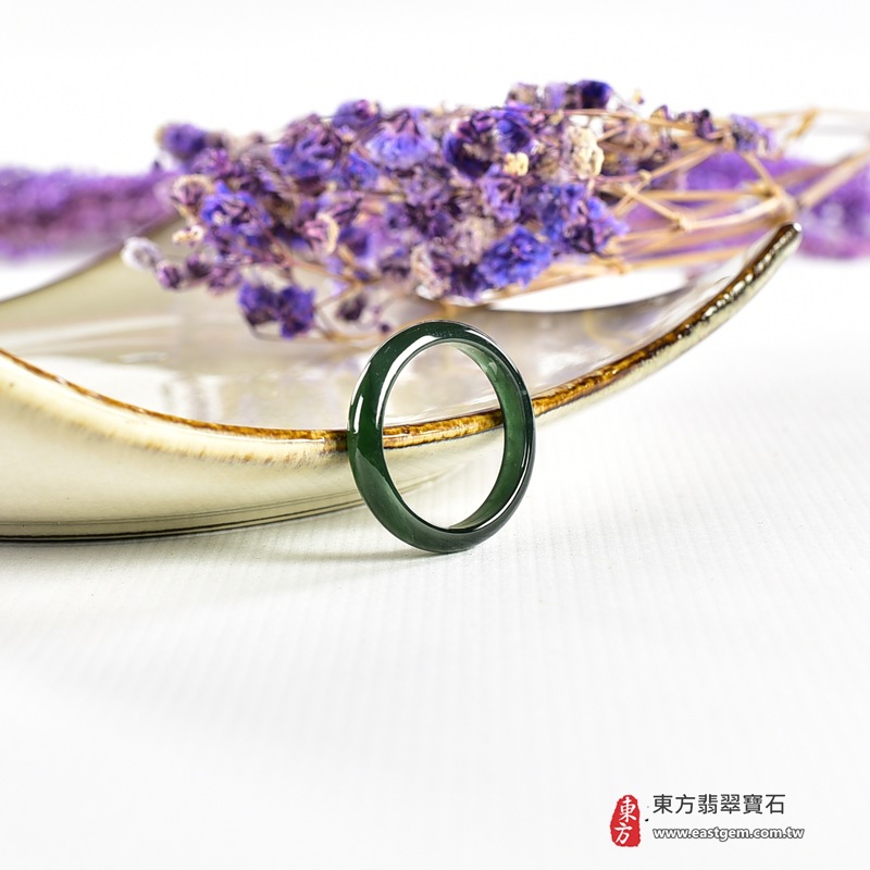 編號：RNG1110翡翠戒指，玉戒，尾戒商品實照