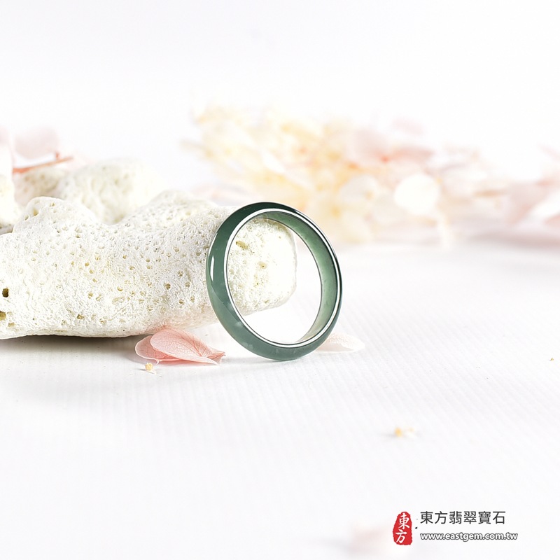 編號：RNG1130翡翠戒指，玉戒，尾戒商品實照