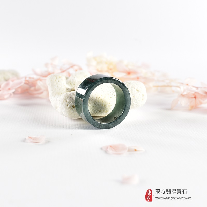編號：RNG1140翡翠戒指，玉戒，尾戒商品實照