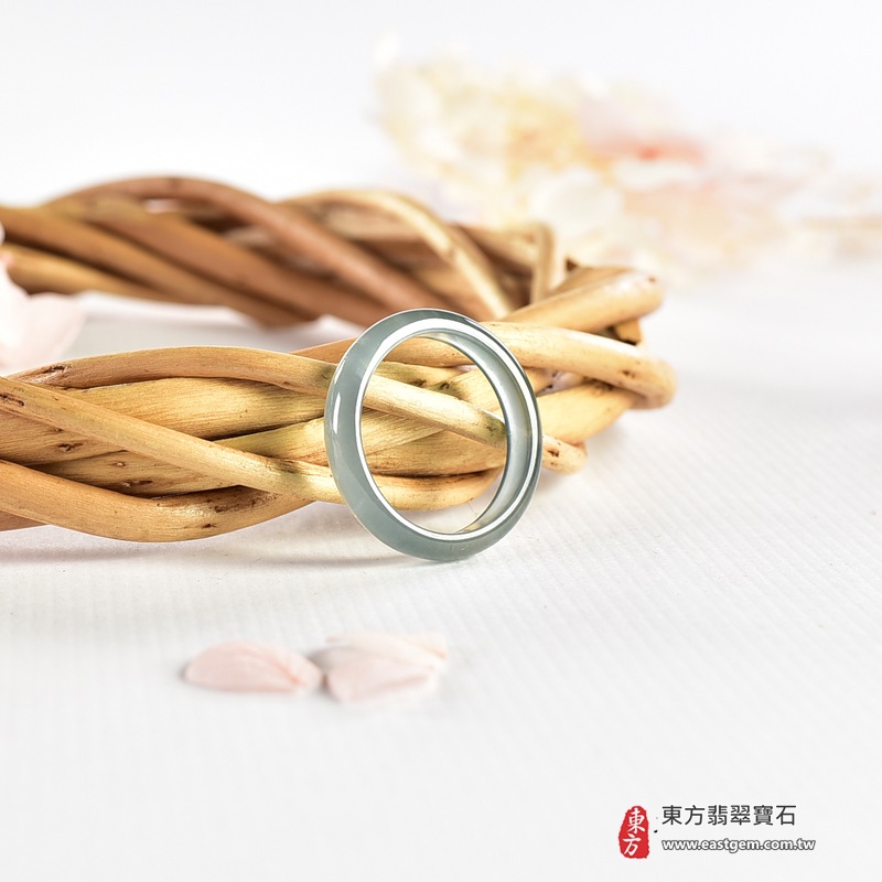 編號：RNG1153翡翠戒指，玉戒，尾戒商品實照