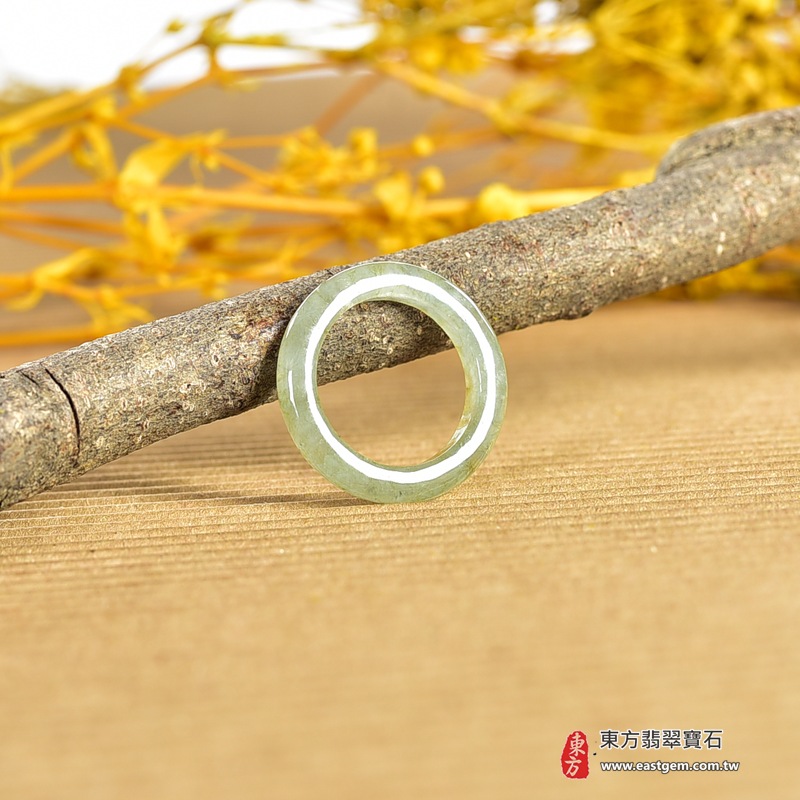 翡翠戒指，玉戒，尾戒商品NT元，介紹，商品介紹實圖