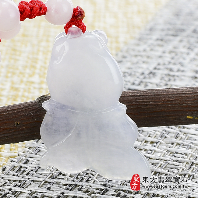 金魚 背面照片 （已出售勿下標，可訂做）翡翠魚項鍊玉珮（金魚、金玉滿堂：魚牌A貨翡翠魚玉珮、緬甸玉魚玉墜）。白翡細糯種魚，FI007。客製化訂做各種翡翠魚吊墜玉珮項鍊。★附A貨翡翠雙證書