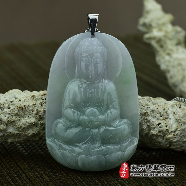釋迦牟尼佛  正面照片  （已出售勿下標，可訂做）翡翠釋迦牟尼佛項鍊玉珮（佛祖：釋迦牟尼佛牌A貨翡翠釋迦牟尼佛玉珮、緬甸玉釋迦牟尼佛玉墜）。細糯種春帶彩釋迦牟尼佛，FD016。客製化訂做各種翡翠釋迦牟尼佛吊墜玉珮項鍊，★附A貨翡翠雙證書