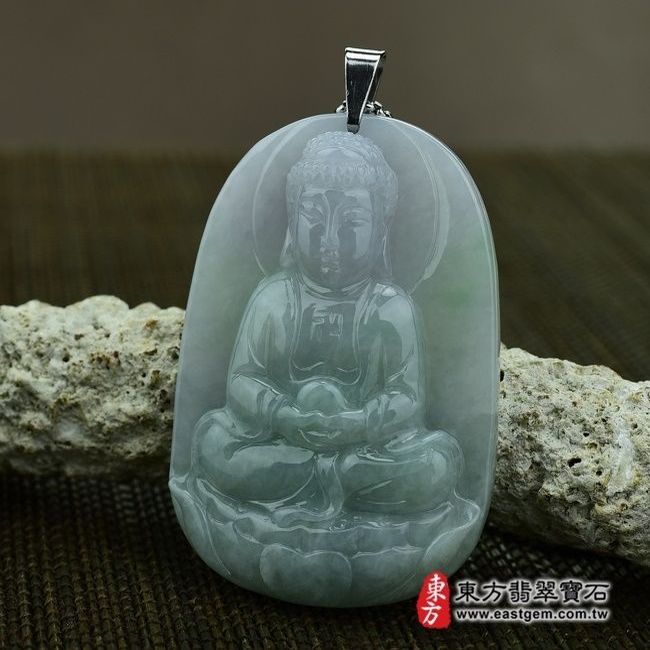 釋迦牟尼佛  右側照片 （已出售勿下標，可訂做）翡翠釋迦牟尼佛項鍊玉珮（佛祖：釋迦牟尼佛牌A貨翡翠釋迦牟尼佛玉珮、緬甸玉釋迦牟尼佛玉墜）。細糯種春帶彩釋迦牟尼佛，FD016。客製化訂做各種翡翠釋迦牟尼佛吊墜玉珮項鍊，★附A貨翡翠雙證書