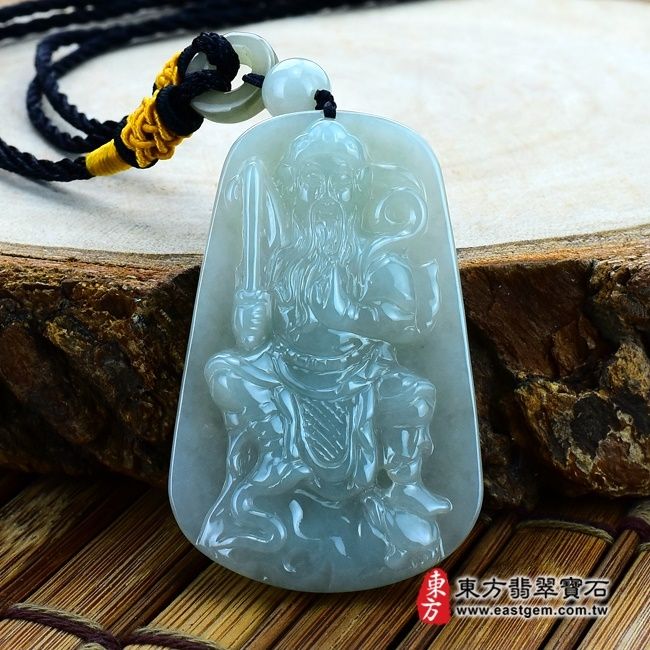 玄天上帝  正面照片  （已出售勿下標，可訂做）翡翠玄天上帝項鍊玉珮（玄天上帝：玄天上帝牌A貨翡翠玄天上帝玉珮、緬甸玉玄天上帝玉墜）。綠色細豆種玄天上帝，ST008。客製化訂做各種翡翠玄天上帝吊墜玉珮項鍊。★附A貨翡翠雙證書 