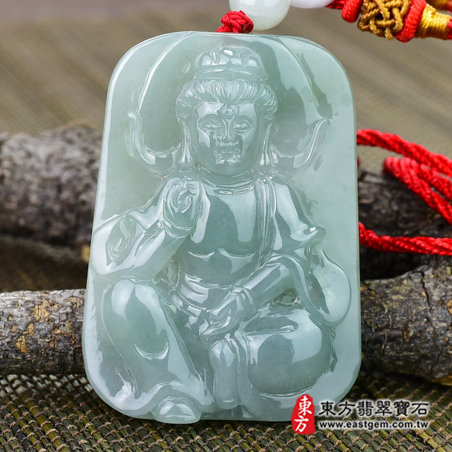 白衣觀音正面照片（已出售勿下標，可訂做）翡翠白衣觀音玉珮（A貨翡翠白衣觀音玉墜，緬甸玉白衣觀音項鍊）。綠色油青種，GY-152。客製化訂做各種白衣觀音吊墜，手工玉雕和拋光。★附A貨翡翠雙證書
