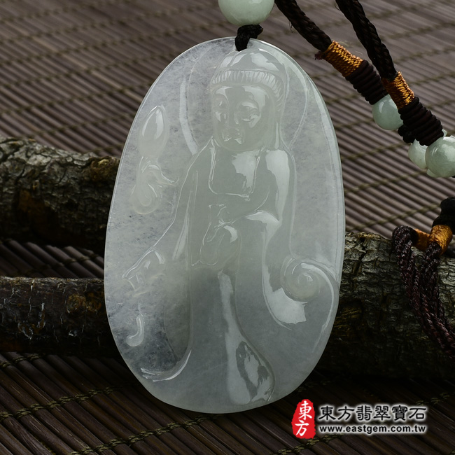 觀音菩薩 正面照片 翡翠觀音菩薩項鍊玉珮（觀世音菩薩：觀音菩薩牌A貨翡翠觀音菩薩玉珮、緬甸玉觀音菩薩玉墜）。糯種觀音菩薩，GY275。客製化訂做各種翡翠觀音菩薩吊墜玉珮項鍊。★附A貨翡翠雙證書