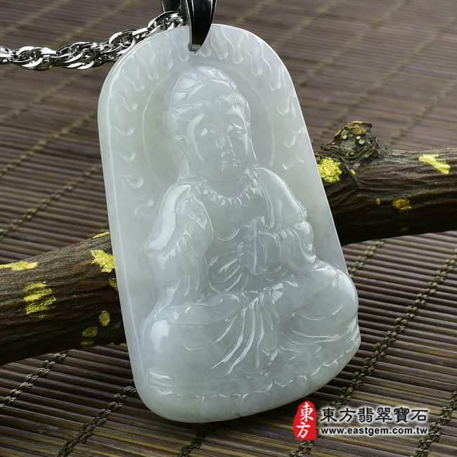 觀音菩薩/持經觀音菩薩 左側照片 （已出售勿下標，可訂做）翡翠觀音菩薩項鍊玉珮（持經觀音菩薩：觀音菩薩牌A貨翡翠觀音菩薩玉珮、緬甸玉觀音菩薩玉墜）。糯種春帶彩觀音菩薩，GY310。客製化訂做各種翡翠持經觀音菩薩吊墜玉珮項鍊。★附A貨翡翠雙證書  