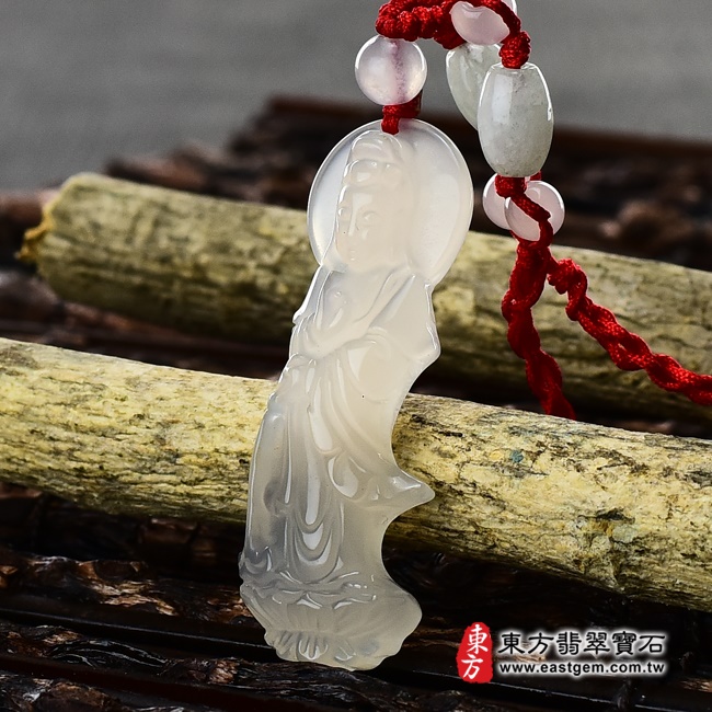 瑪瑙觀音項鍊玉珮右側照片 （已出售勿下標，可訂做） 瑪瑙觀音項鍊玉珮（觀世音菩薩，寶瓶觀音：觀音牌瑪瑙觀音玉珮、玉髓觀音玉墜）。瑪瑙玉髓觀音，GY236。客製化訂做各種瑪瑙玉髓觀音吊墜玉珮項鍊。★東方翡翠寶石保證卡