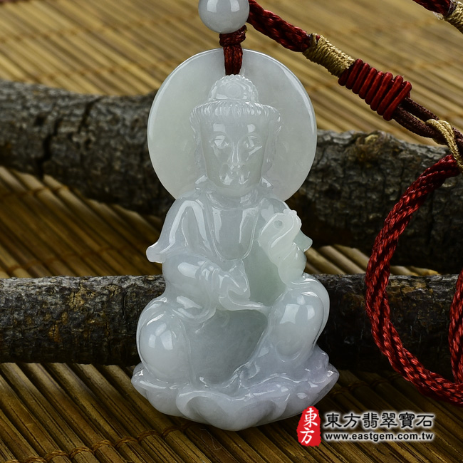 觀音菩薩 正面照片 （已出售勿下標，可訂做）翡翠觀音菩薩項鍊玉珮（觀音菩薩：觀音菩薩牌A貨翡翠觀音菩薩玉珮、緬甸玉觀音菩薩玉墜）。糯種觀音菩薩，GY342。客製化訂做各種翡翠觀音菩薩吊墜玉珮項鍊。★附A貨翡翠雙證書 