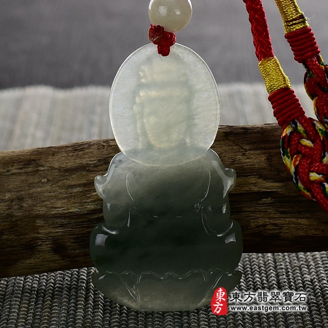 觀音項鍊玉珮背面照片   （已出售勿下標，可訂做）翡翠觀音項鍊玉珮（觀世音菩薩，寶瓶觀音：觀音牌A貨翡翠觀音玉珮、緬甸玉觀音玉墜）。綠色糯冰種帶飄花觀音，GY374。客製化訂做各種翡翠觀音吊墜玉珮項鍊。★附A貨翡翠雙證書.jpg