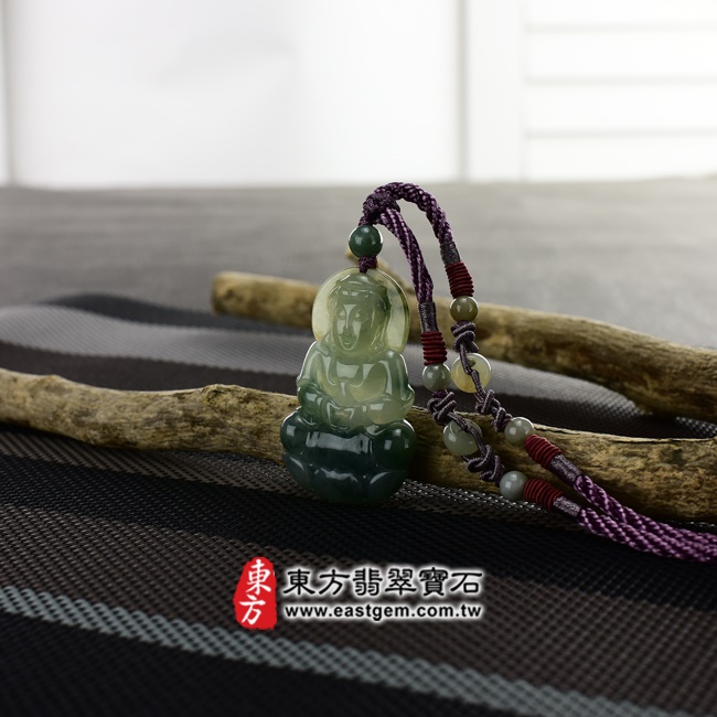 觀音項鍊玉珮  情境照片   （已出售勿下標，可訂做）翡翠觀音項鍊玉珮（觀世音菩薩，寶瓶觀音：觀音牌A貨翡翠觀音玉珮、緬甸玉觀音玉墜）。綠色糯種帶飄花觀音，GY375。客製化訂做各種翡翠觀音吊墜玉珮項鍊。★附A貨翡翠雙證書