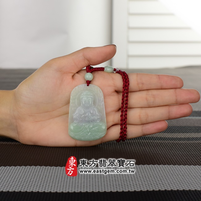 觀音項鍊玉珮大小示意照片   （已出售勿下標，可訂做）翡翠觀音項鍊玉珮（觀世音菩薩，持經觀音：觀音牌A貨翡翠觀音玉珮、緬甸玉觀音玉墜）。糯種春帶彩觀音，GY389。客製化訂做各種翡翠觀音吊墜玉珮項鍊。★附A貨翡翠雙證書.jpg
