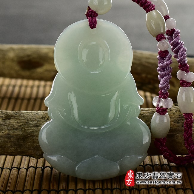 觀音項鍊玉珮背面照片   （已出售勿下標，可訂做）翡翠觀音項鍊玉珮（觀世音菩薩，寶瓶觀音：觀音牌A貨翡翠觀音玉珮、緬甸玉觀音玉墜）。淡綠色糯種觀音，GY400。客製化訂做各種翡翠觀音吊墜玉珮項鍊。★附A貨翡翠雙證書.jpg