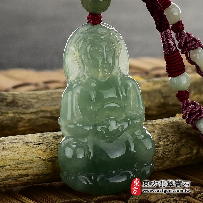 觀音項鍊玉珮左側照片   （已出售勿下標，可訂做）翡翠觀音項鍊玉珮（觀世音菩薩：觀音牌A貨翡翠觀音玉珮、緬甸玉觀音玉墜）。綠色糯種微冰觀音，GY403。客製化訂做各種翡翠觀音吊墜玉珮項鍊。★附A貨翡翠雙證書.jpg