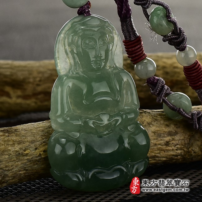 觀音項鍊玉珮左側照片   （已出售勿下標，可訂做）翡翠觀音項鍊玉珮（觀世音菩薩：觀音牌A貨翡翠觀音玉珮、緬甸玉觀音玉墜）。綠色糯冰種觀音，GY413。客製化訂做各種翡翠觀音吊墜玉珮項鍊。★附A貨翡翠雙證書.jpg