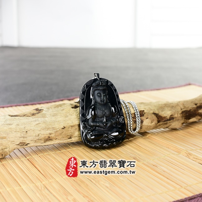 觀音項鍊玉珮意境照片   翡翠觀音項鍊玉珮（觀世音菩薩，寶瓶觀音：觀音牌A貨翡翠觀音玉珮、緬甸玉觀音玉墜）。墨翠觀音，GY417。客製化訂做各種翡翠觀音吊墜玉珮項鍊。★附A貨翡翠雙證書.jpg
