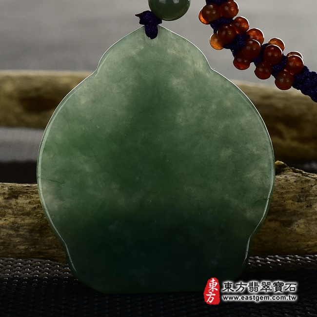 千手觀音項鍊玉珮背面照片   （已出售勿下標，可訂做）翡翠千手觀音項鍊玉珮（千手觀音：千手觀音牌A貨翡翠千手觀音玉珮、緬甸玉千手觀音玉墜）。綠色糯種油青千手觀音，LH035。客製化訂做各種翡翠千手觀音吊墜玉珮項鍊。★附A貨翡翠雙證書.jpg