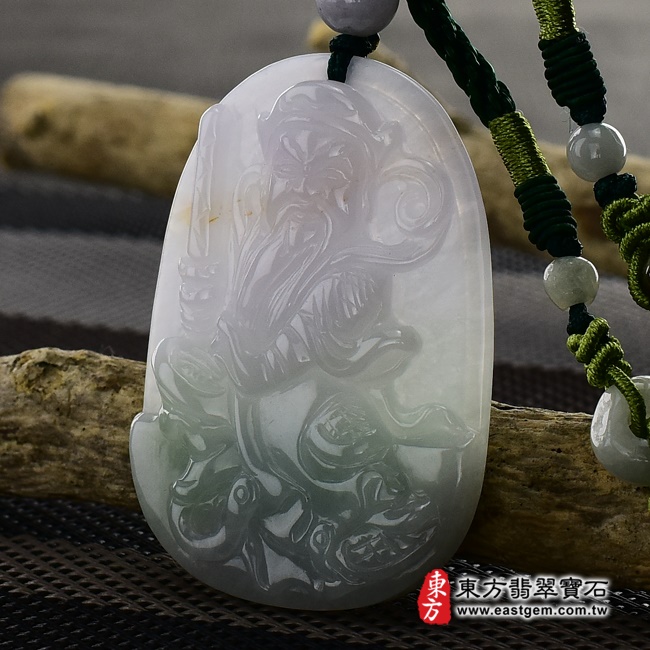 玄天上帝項鍊玉珮  右側照片  （已出售勿下標，可訂做）翡翠玄天上帝項鍊玉珮（玄天上帝：玄天上帝牌A貨翡翠玄天上帝玉珮、緬甸玉玄天上帝玉墜）。糯冰種春帶彩玄天上帝，ST019。客製化訂做各種翡翠玄天上帝吊墜玉珮項鍊。★附A貨翡翠雙證書.jpg