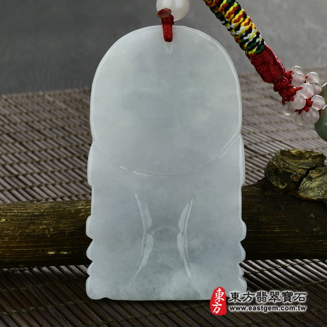 媽祖/天上聖母 背面照片 （已出售勿下標，可訂做）翡翠媽祖項鍊玉珮（天上聖母：媽祖牌A貨翡翠媽祖玉珮、緬甸玉媽祖玉墜）。淡綠糯種帶白色媽祖，MD036。客製化訂做各種翡翠天上聖母吊墜玉珮項鍊。★附A貨翡翠雙證書  