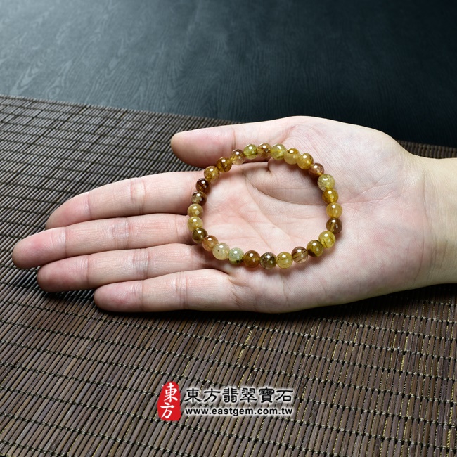 髮晶天然玉石珠串手鍊大小示意圖照片   髮晶手鍊(髮晶珠子，珠徑約7mm，OFJ050) 客製化設計各種髮晶珠串、髮晶珠子、髮晶手珠。★附東方翡翠寶石保證卡