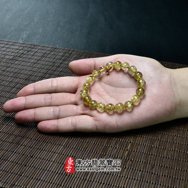 髮晶天然玉石珠串手鍊大小示意圖照片   髮晶手鍊(髮晶珠子，珠徑約9~10mm，OFJ092) 客製化設計各種髮晶珠串、髮晶珠子、髮晶手珠。★附東方翡翠寶石保證卡