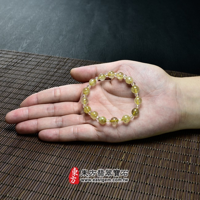 髮晶手鍊大小示意圖照片 髮晶手鍊(髮晶珠子，髮晶珠徑約7.5~8mm、透明格珠珠徑約4mm，OFJ204) 客製化設計各種髮晶珠串、髮晶珠子、髮晶手珠。★附東方翡翠寶石保證卡
