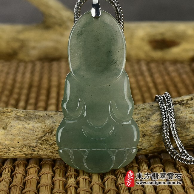 觀音  背面照片 （已出售勿下標，可訂做）翡翠觀音項鍊玉珮（觀世音菩薩：觀音牌A貨翡翠觀音玉珮、緬甸玉觀音玉墜）。淡綠色糯冰種觀音，GY440。客製化訂做各種翡翠觀音吊墜玉珮項鍊。★附A貨翡翠雙證書