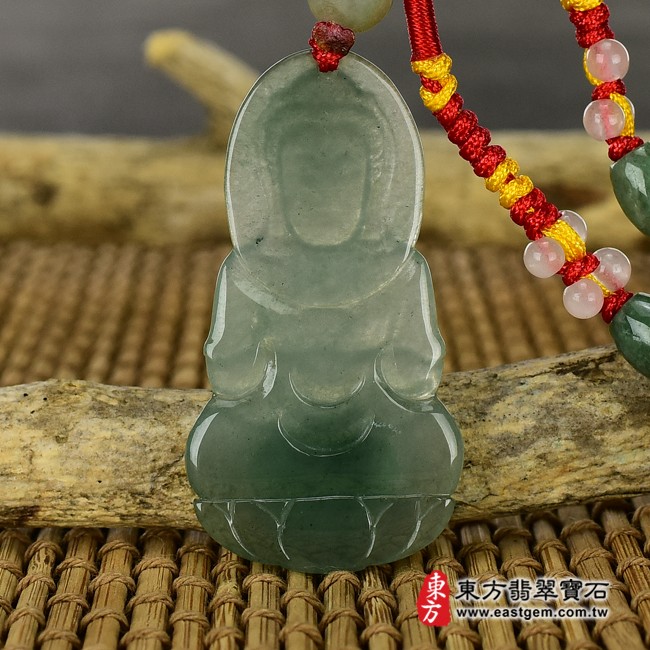 觀音背面照片 （已出售勿下標，可訂做）翡翠觀音項鍊玉珮（觀世音菩薩：觀音牌A貨翡翠觀音玉珮、緬甸玉觀音玉墜）。淡綠色糯冰種觀音，GY441。客製化訂做各種翡翠觀音吊墜玉珮項鍊。★附A貨翡翠雙證書