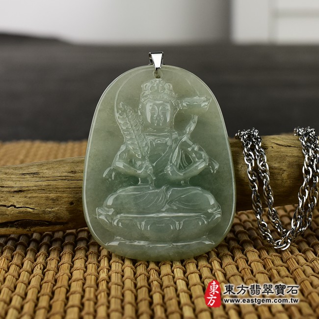 虛空藏菩薩情境照片 （已出售勿下標，可訂做）翡翠虛空藏菩薩項鍊玉珮（虛空藏菩薩：虛空藏菩薩牌A貨翡翠虛空藏菩薩玉珮、緬甸玉虛空藏菩薩玉墜）。淡綠色糯種虛空藏菩薩，GY463。客製化訂做各種翡翠虛空藏菩薩吊墜玉珮項鍊。★附A貨翡翠雙證書